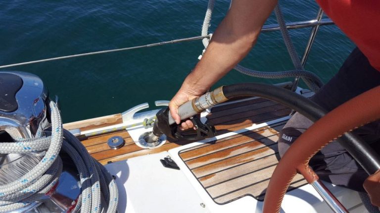 Trasporto e rifornimento … consigli e normativa. Quante volte ci siamo ridotti con poco od addirittura senza, il carburante ?